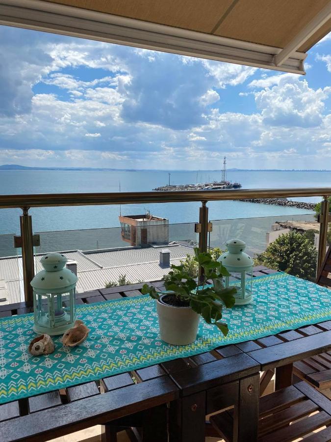 Apartment Nadejda Pomorie Ngoại thất bức ảnh