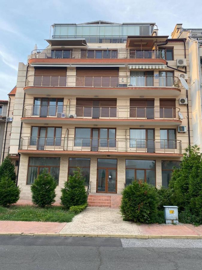 Apartment Nadejda Pomorie Ngoại thất bức ảnh